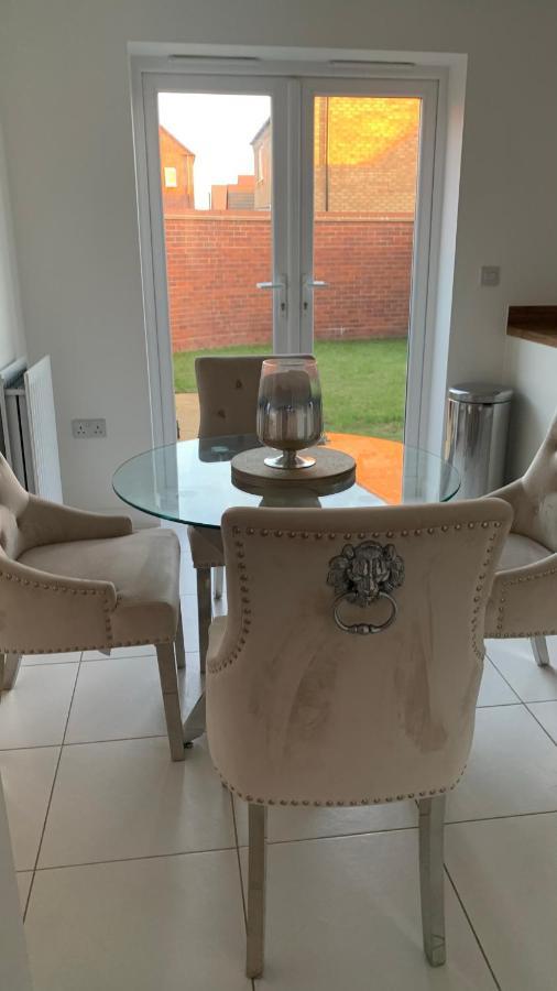 Stanton Cross 5 Persons 3 Bed Home Wellingborough Esterno foto